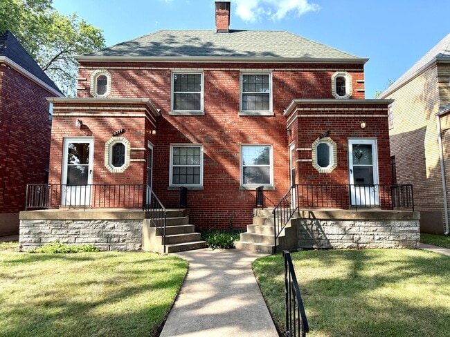 Building Photo - 6371-6371 Sutherland Ave Unit 6371-2F Rental