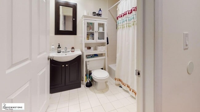 Photo - 174 Carroll St Unit 2D