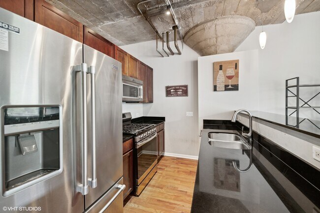 Photo - 1000 W 15th St Unit 239