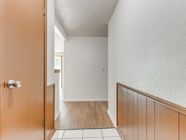 Photo - 929 Branchwood Dr