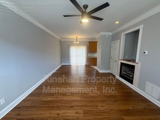 Photo - 1668 Flintwood Dr