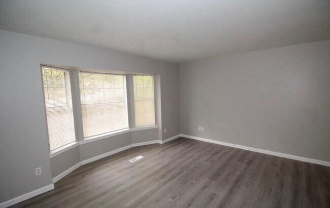 Photo - New For Rent in Grayson Valley!