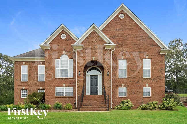 Building Photo - 5612 Elliot Cir