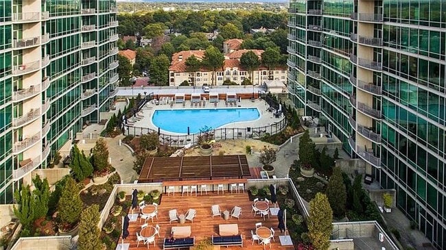 Photo - 943 Peachtree St NE Unit 1604