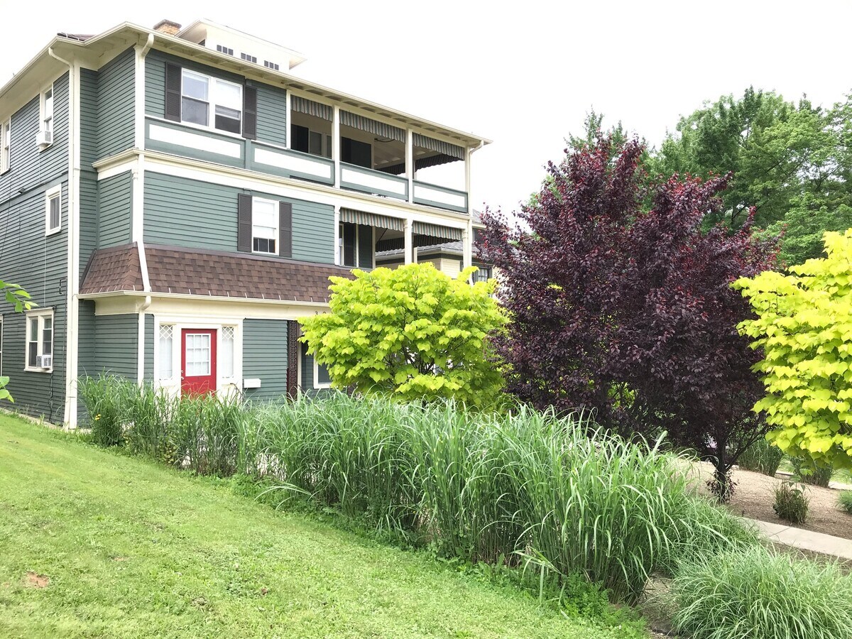 Photo - 304 Central Ave Unit 2