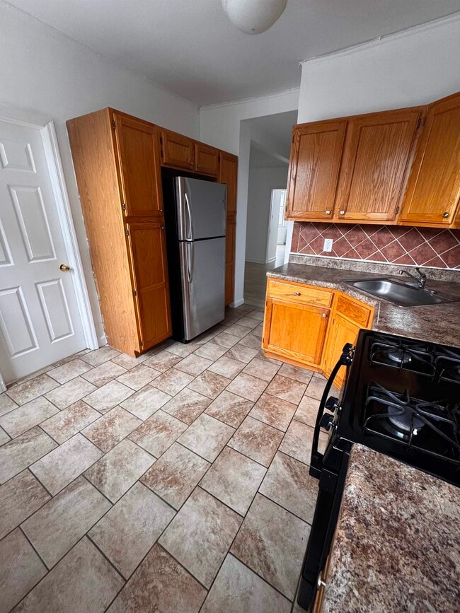 Photo - 4702 Cottage Ave