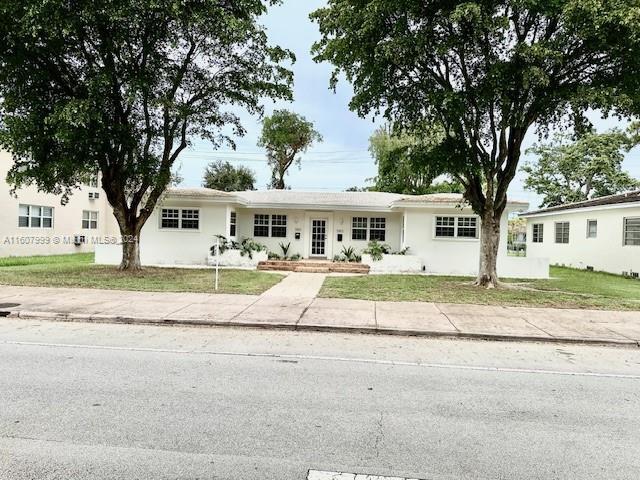 Photo - 3801 Ponce De Leon Blvd House