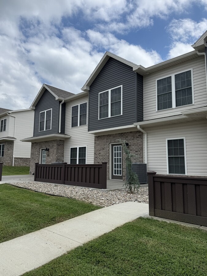 Photo - 243 Pinehurst Dr