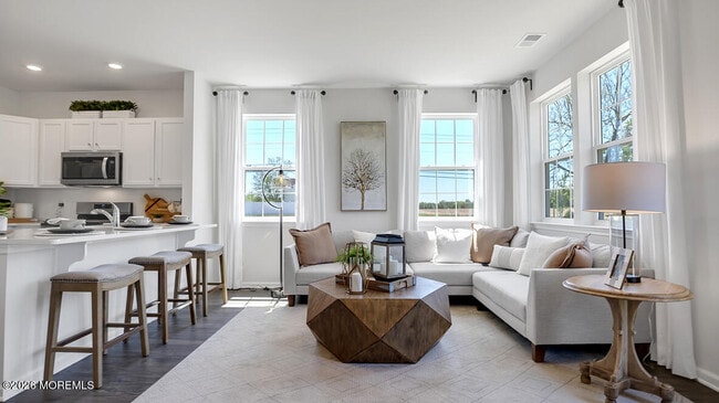 Photo - 92 Arlotta St