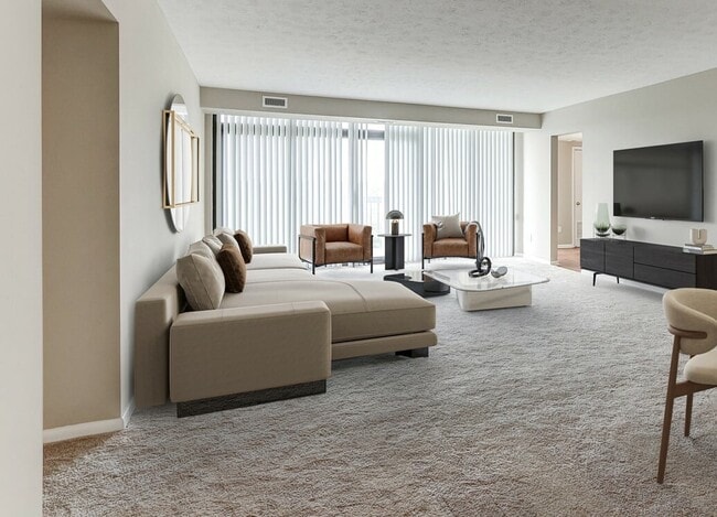 Four Seasons Apartments