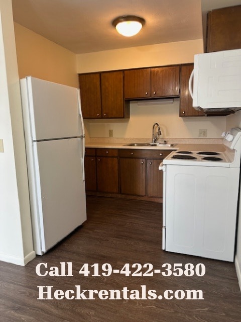 Building Photo - 634 W Foulke Ave