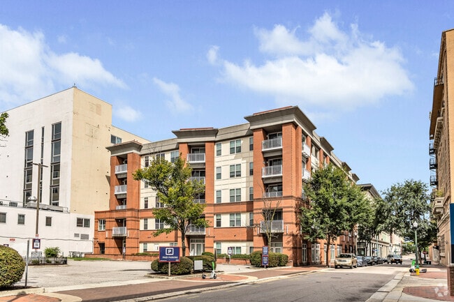 Building Photo - Metro On Granby Apartments