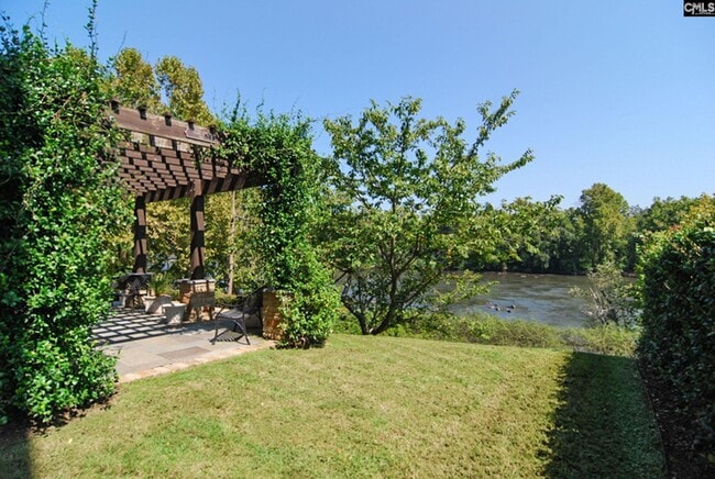 Photo - 100 Sunset Blvd