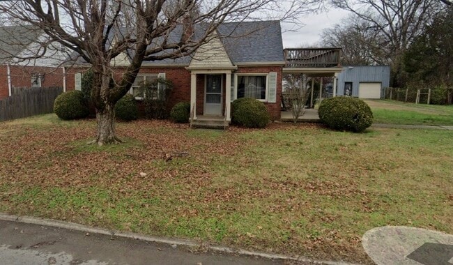 Building Photo - 223 Cumberland Dr