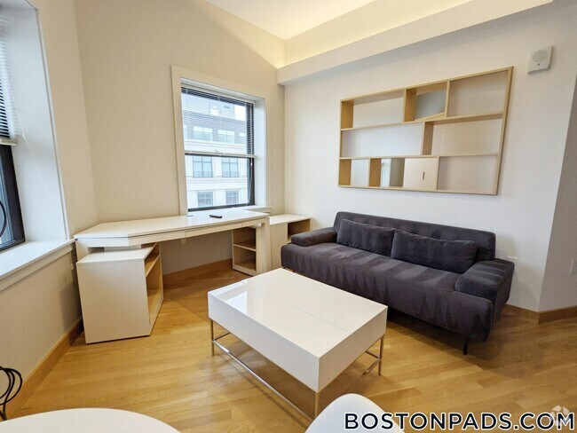 Building Photo - 115 Mt Auburn St Rental