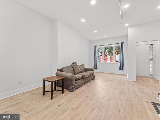 Photo - 1606 Wharton St