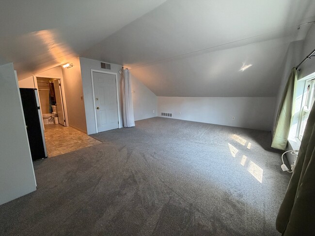 329 Taylor Ave Unit 7