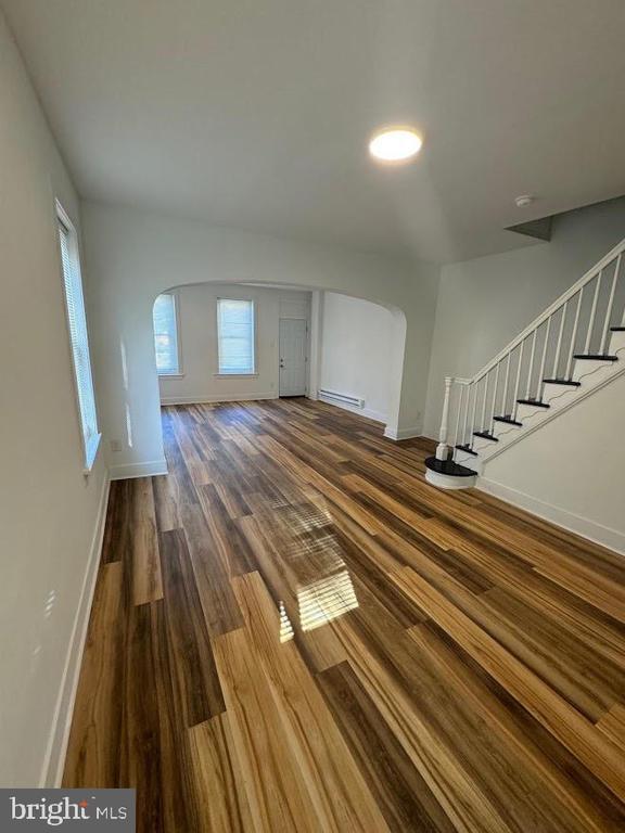 Photo - 50 E Bringhurst St