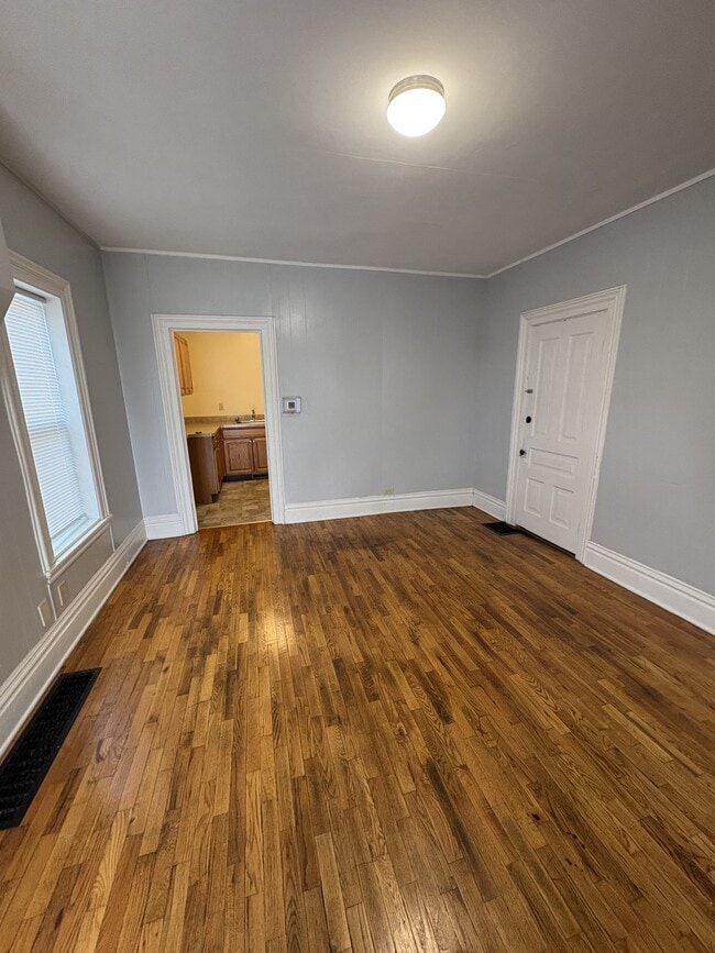 Photo - 904 Linden Grove Ave