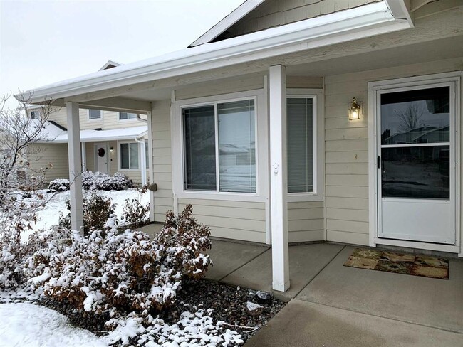 Photo - 9612 Spencer Ct