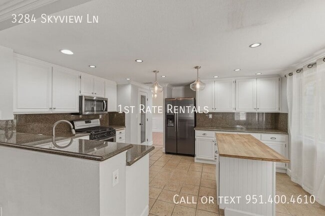Photo - 3284 Skyview Ln