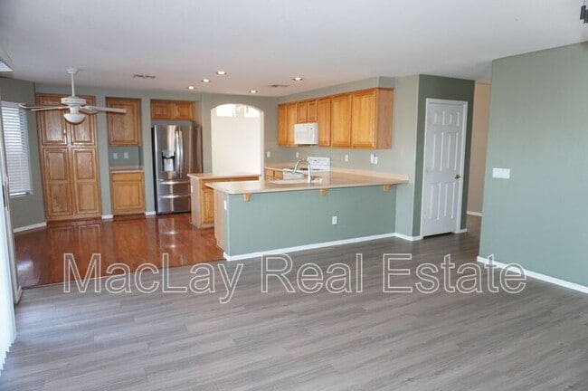 Photo - 2600 S Holguin Way