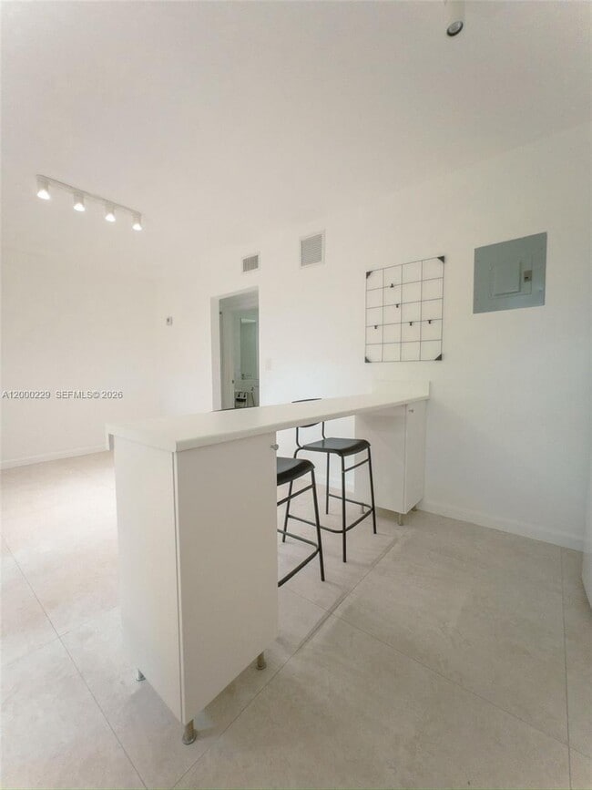 Photo - 3676 Oak Ave Unidad 7