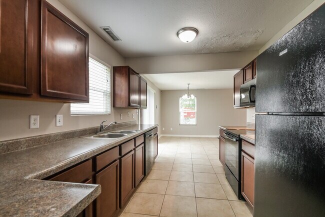 Photo - 3039 Brandenburg Dr