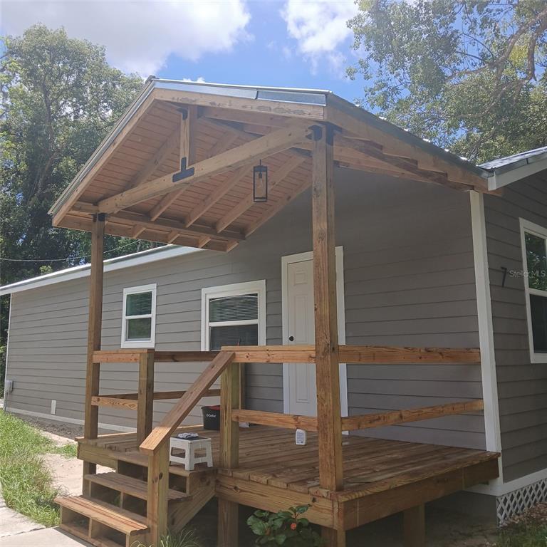 Photo - 198 Broad St