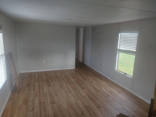 Photo - 106 Fabian Dr