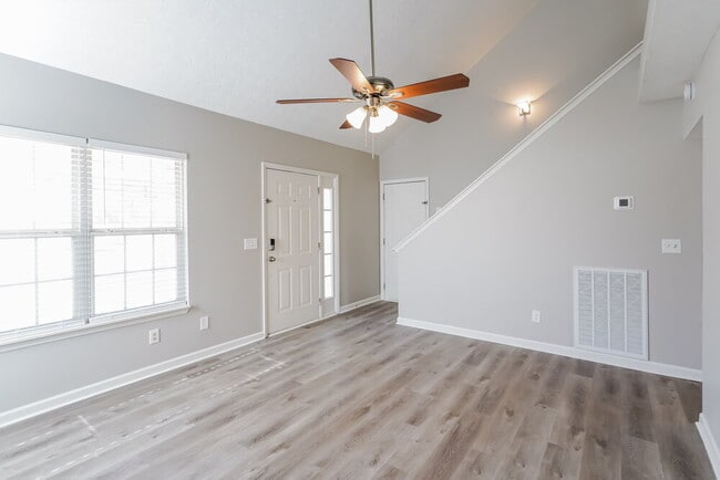 Photo - 146 Homestead Pl