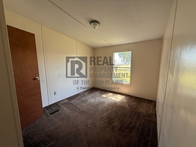 Photo - 7900 Upton Rd