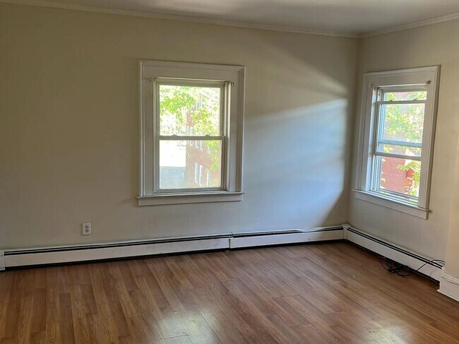 Photo - 483 Broad St Unit #3s