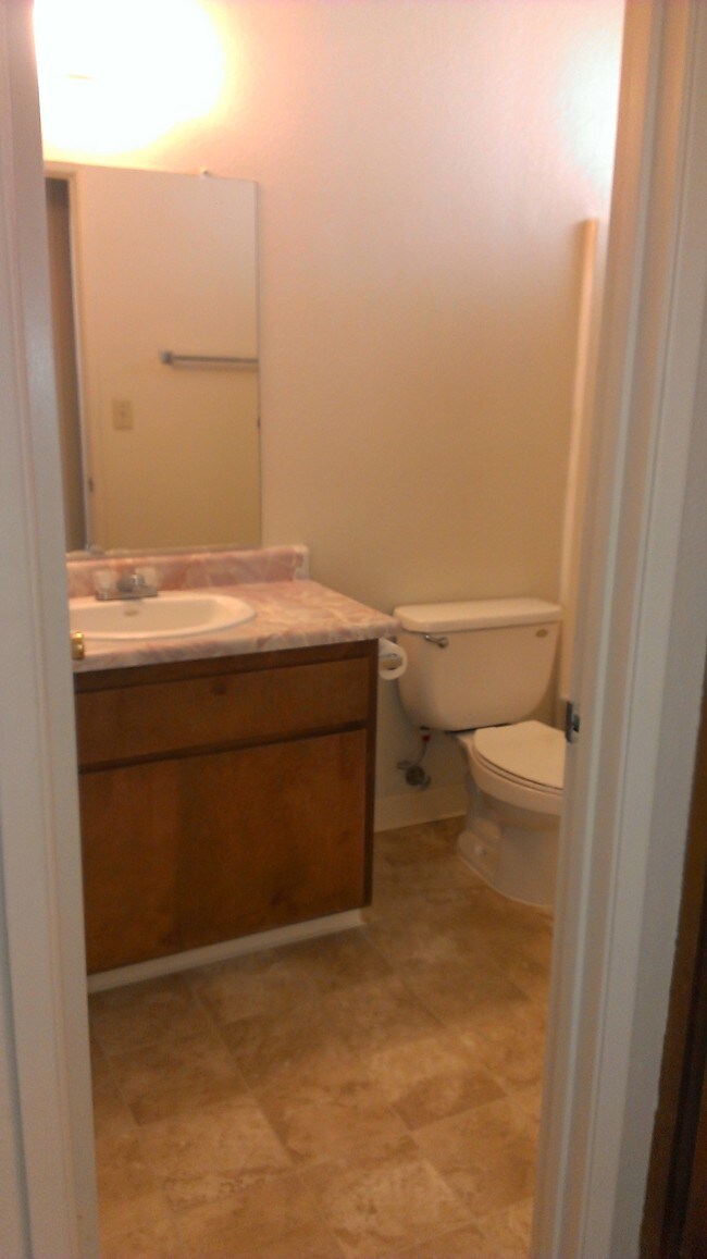 Vista Verde Apartments For Rent in Manteca, CA