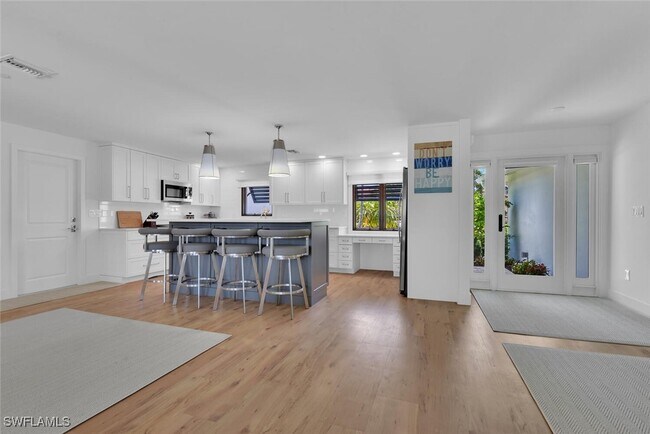 Photo - 367 Mooring Line Dr