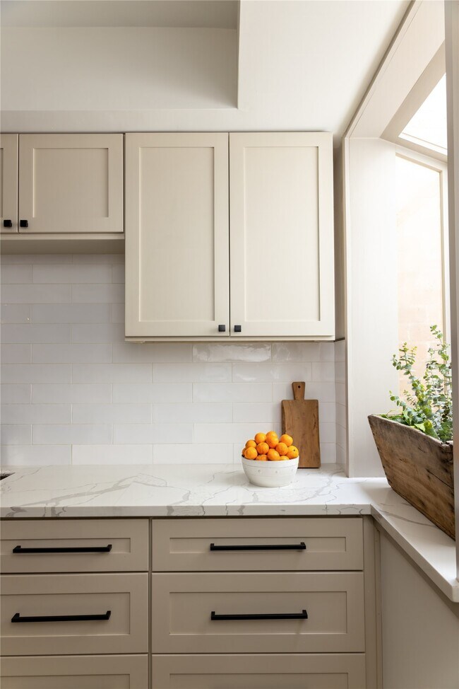 Photo - 158 Glynn Way Dr