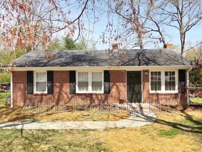 Building Photo - 7 Pembroke Ln