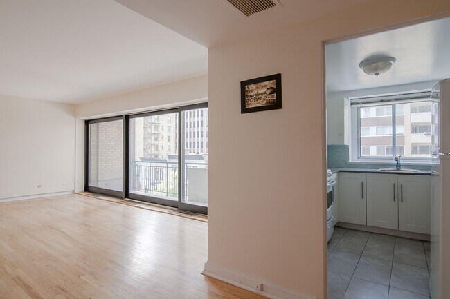 Photo - 3435 Rue Drummond Unité 41