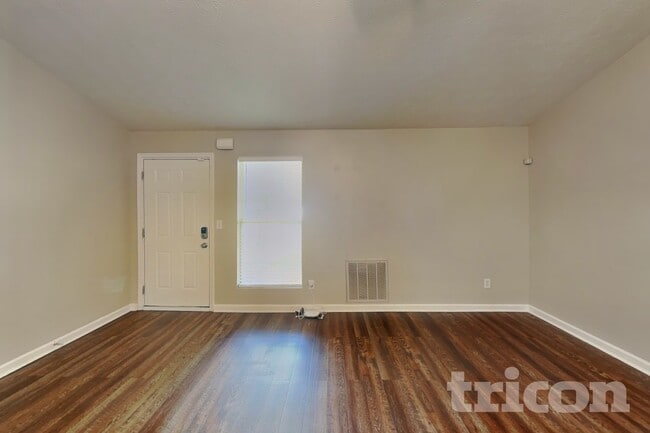 Photo - 314 Shelley Ln