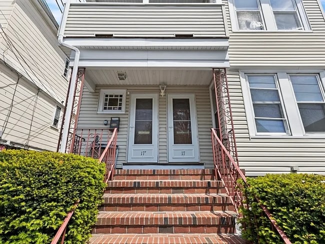 Photo - 17 Cypress St