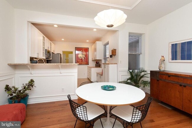 Photo - 456 Winona St