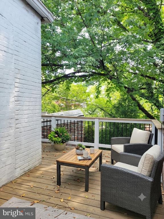 Photo - 3142 O St NW