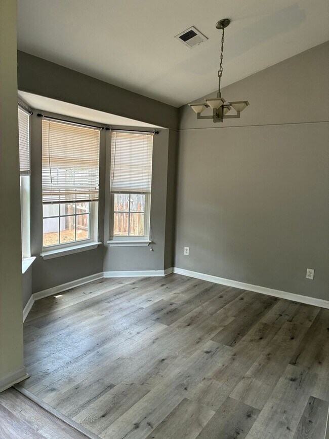 Photo - Southgate 3BR, 2BA home fully fenced