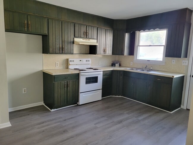 Photo - 4822 Kutztown Rd Unit 3