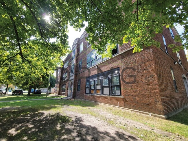Photo - 1030 S Holmes St Unit #202