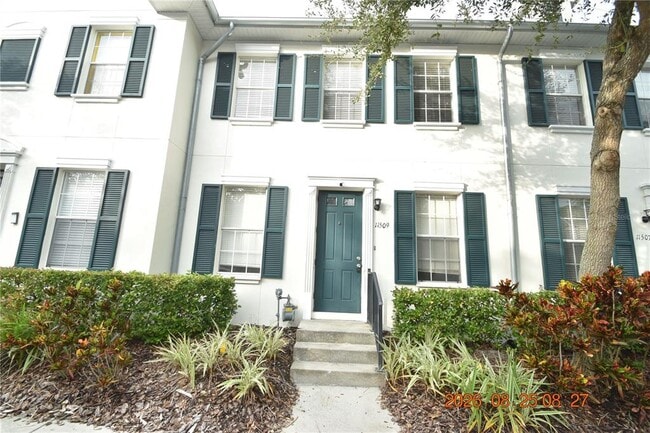 11509 Fountainhead Dr