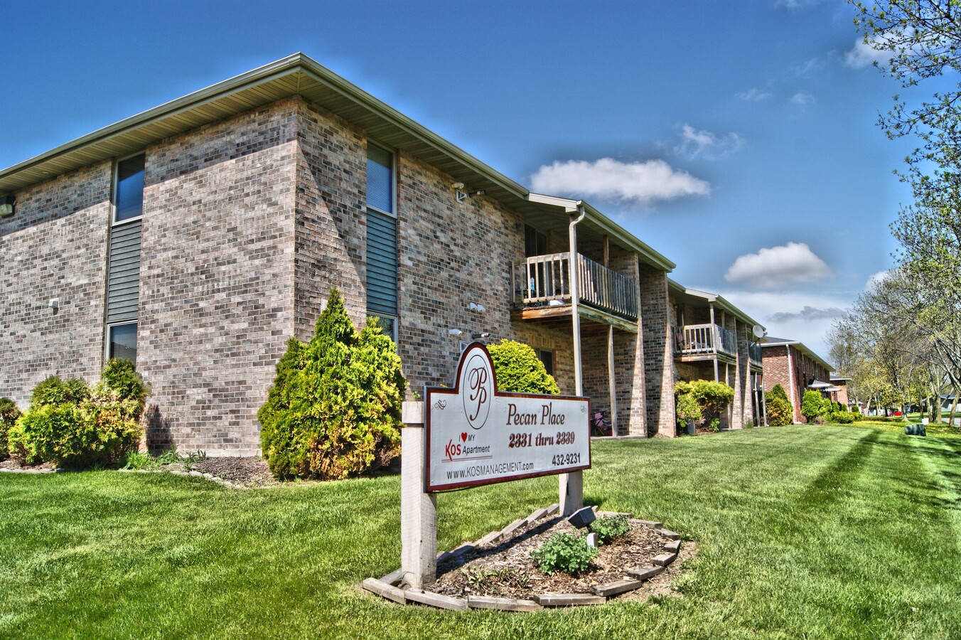 Pecan Place Apartments - Pecan Place Apartments
