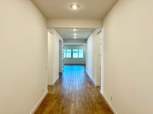 Photo - Fantastic "Holly" floor plan in Bella Vista Farms