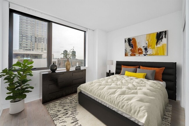 Photo - 10 Provost St