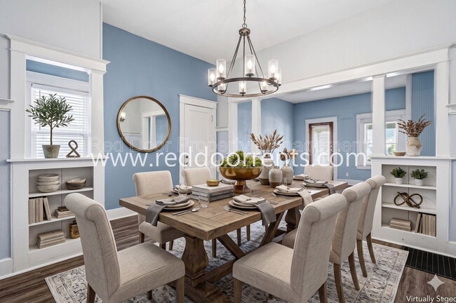Photo - 736 E Morris St